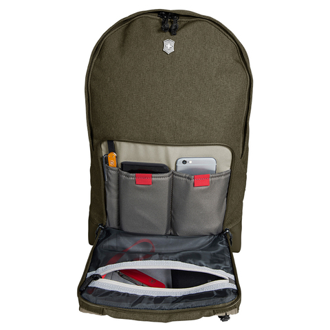 Рюкзак Victorinox Altmont Classic Laptop Backpack 15'', зелёный, 28x15x44 см, 16 л