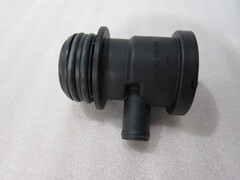 Сапун системы вентиляции / BREATHER VALVE АРТ: 2652A007