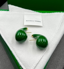 20258-Серьги DROP КАПЛи с зелёной эмалью в стиле BOTTEGA
