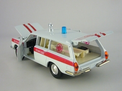 GAZ-2402 Volga Ambulance 1:43 Agat Mossar Tantal