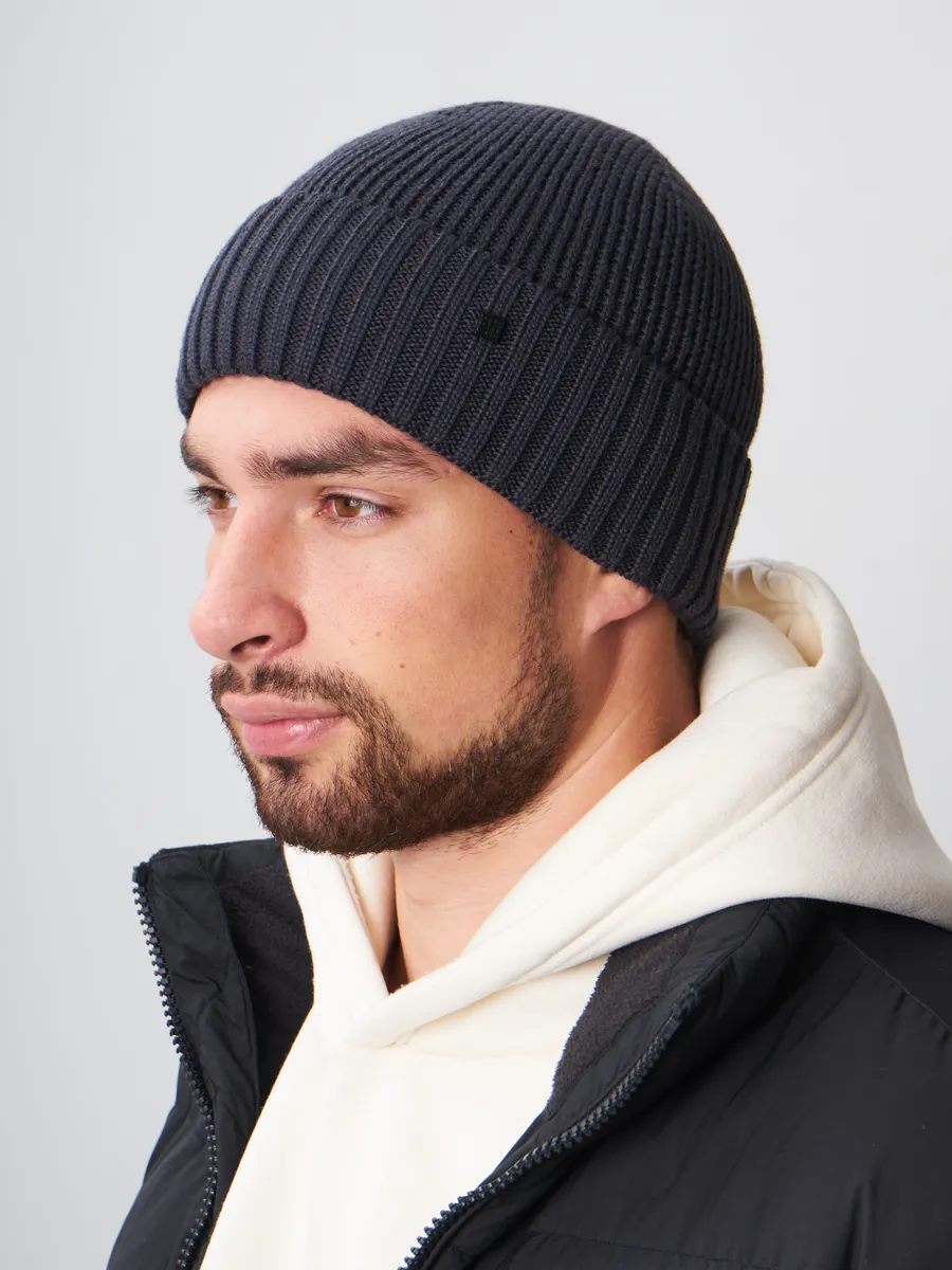 Шапка зимняя на флисе вязаная бини