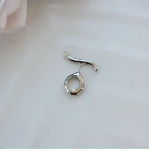 Замочек - тогл, 18,7*9,6 мм, родий, З081