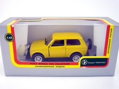 VAZ-21213 Niva Lada (yellow) Agat Mossar Tantal 1:43