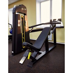 Наклонный грудной жим (Incline Press) DHZ E-3013. Стек 109 кг