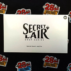 Бустер Magic: The Gathering: Secret Lair Junji Ito (на японском языке)
