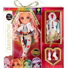 Эксклюзив Рейнбоу Хай Киа Харт ко Дню святого Валентина