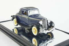 Ford 1933 V8 Coupe washington blue Classic Carlectables 1:43
