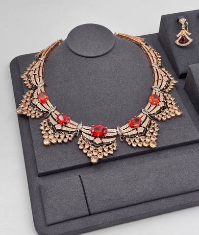Колье Булгари BVLGARI DIVAS’ DREAM