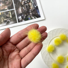Помпон из натурального меха норки, цвет Желтый, диаметр около 2 см, набор 10 шт.