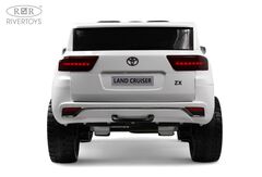 Toyota LAND CRUISER 300 4WD L999LL  (лицензионная модель)