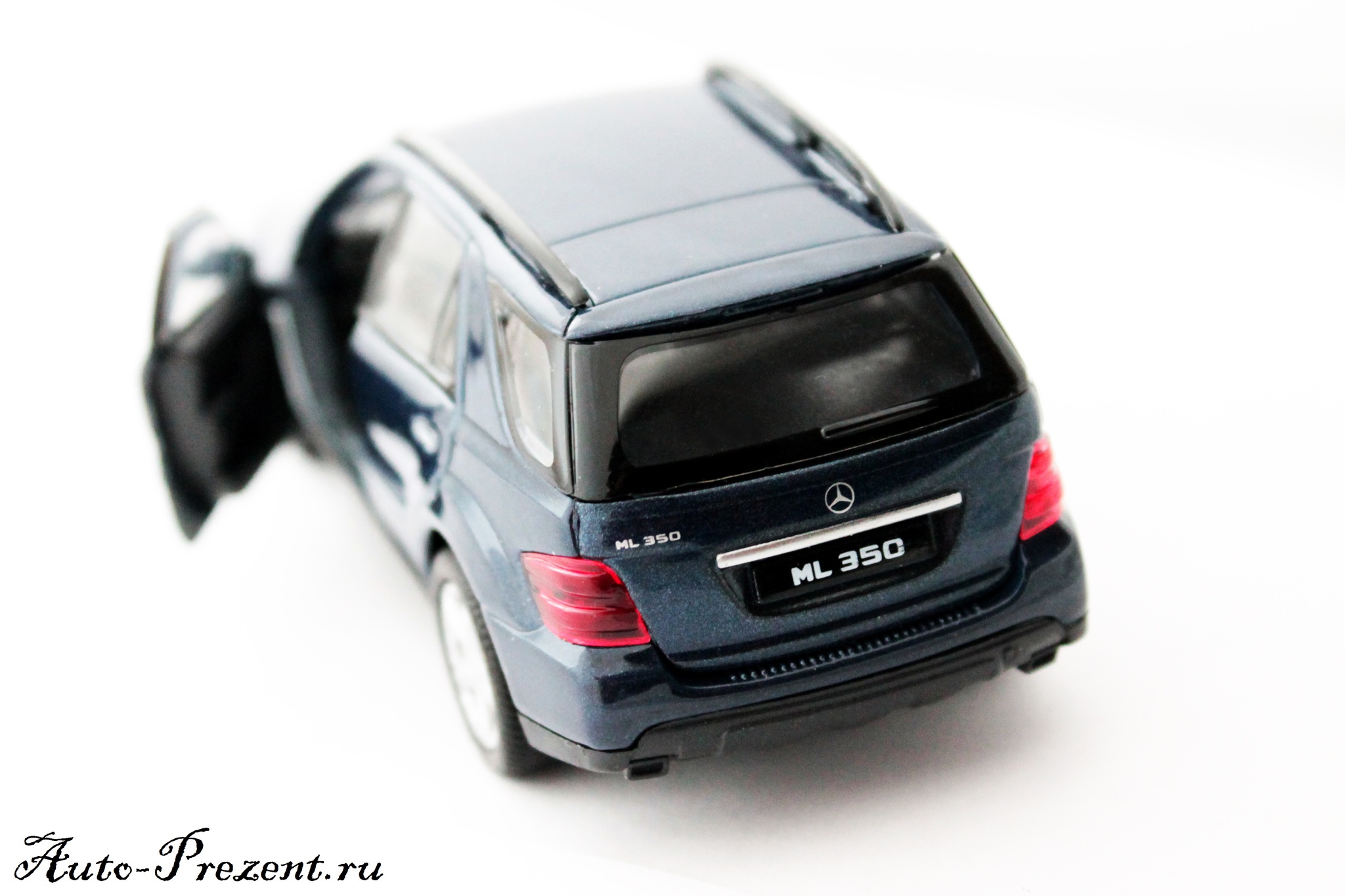 Машинка-игрушка Mercedes-Benz ML350