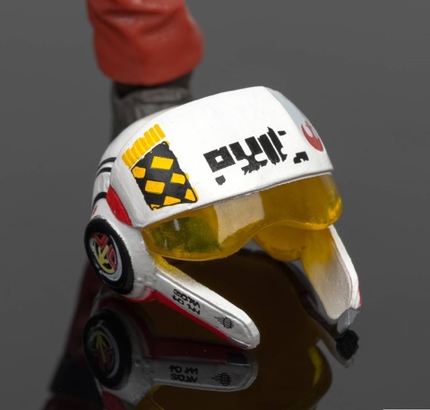 Фигурка Пилот Илло Эсти Пробуждение силы Black Series