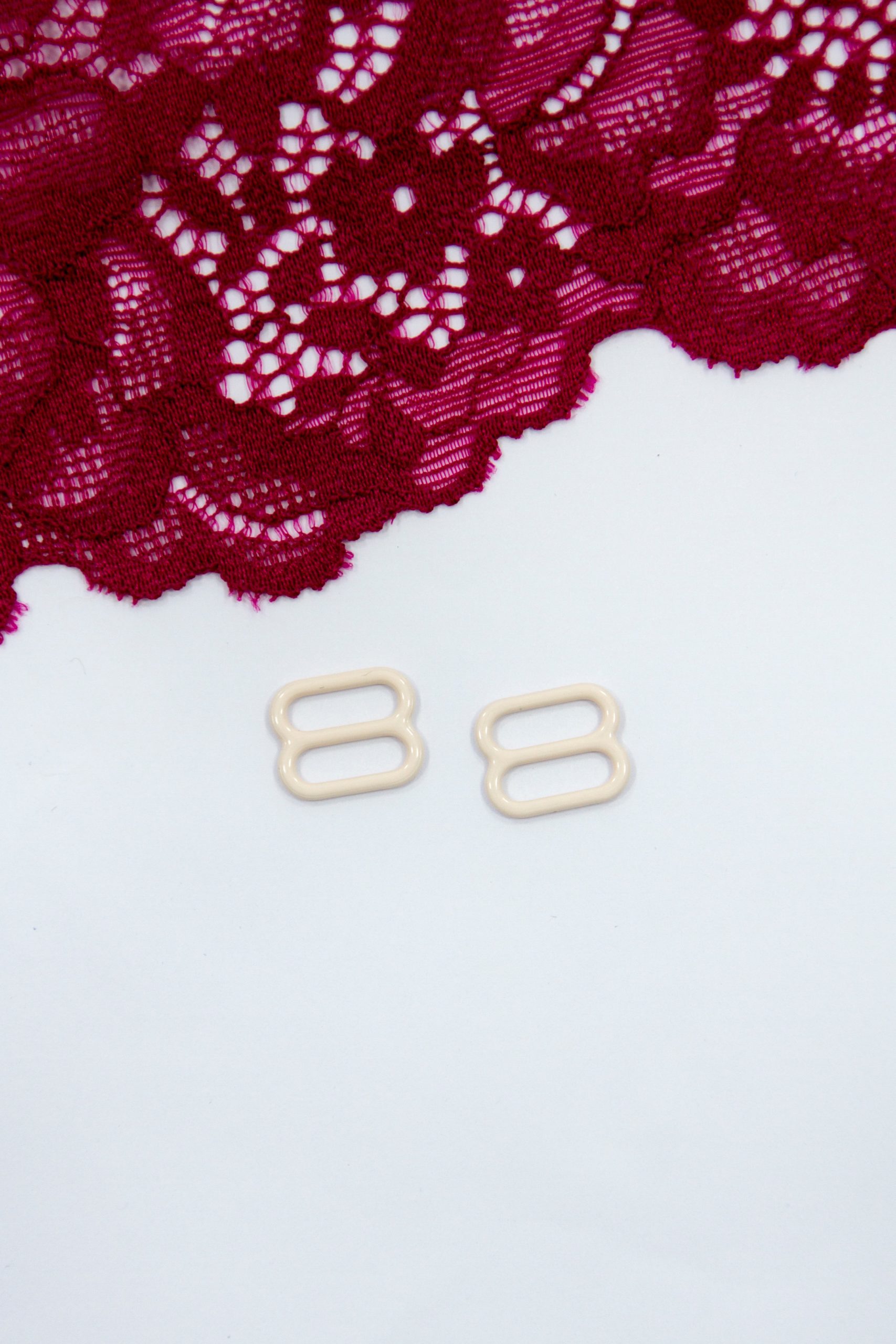 Кольцо, регулятор, крючок для бюстгальтера серебристый пион 1 см