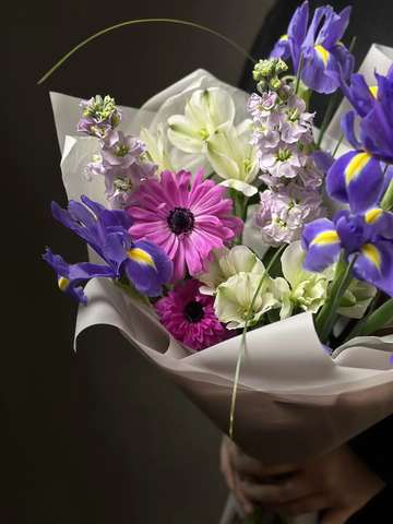 Сборный букет «Хрупкая красота»