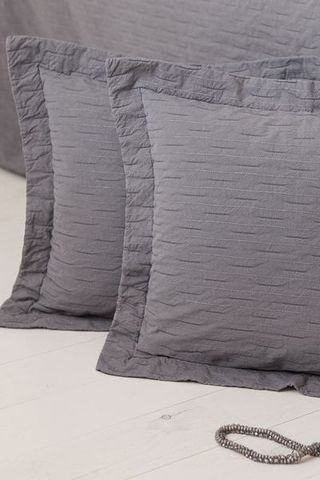 Наволочка декоративная 47х47 Luxberry Silver Rain серый