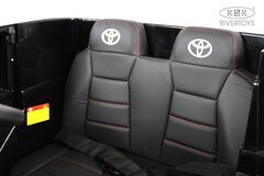 Toyota LAND CRUISER 300 4WD L999LL  (лицензионная модель)
