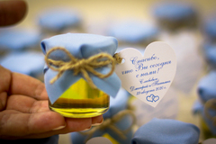Бонбоньерка с медом на свадьбу в голубом цвете
