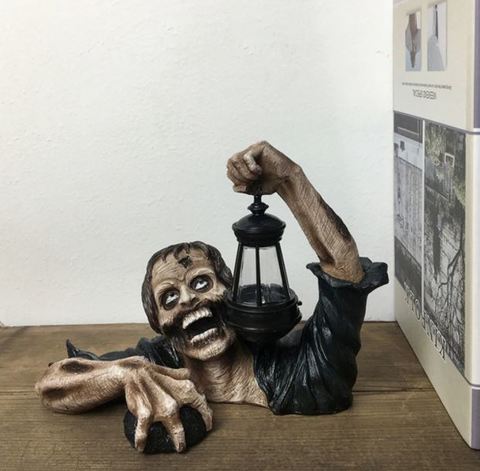 Зомби статуэтка настольная с фонариком