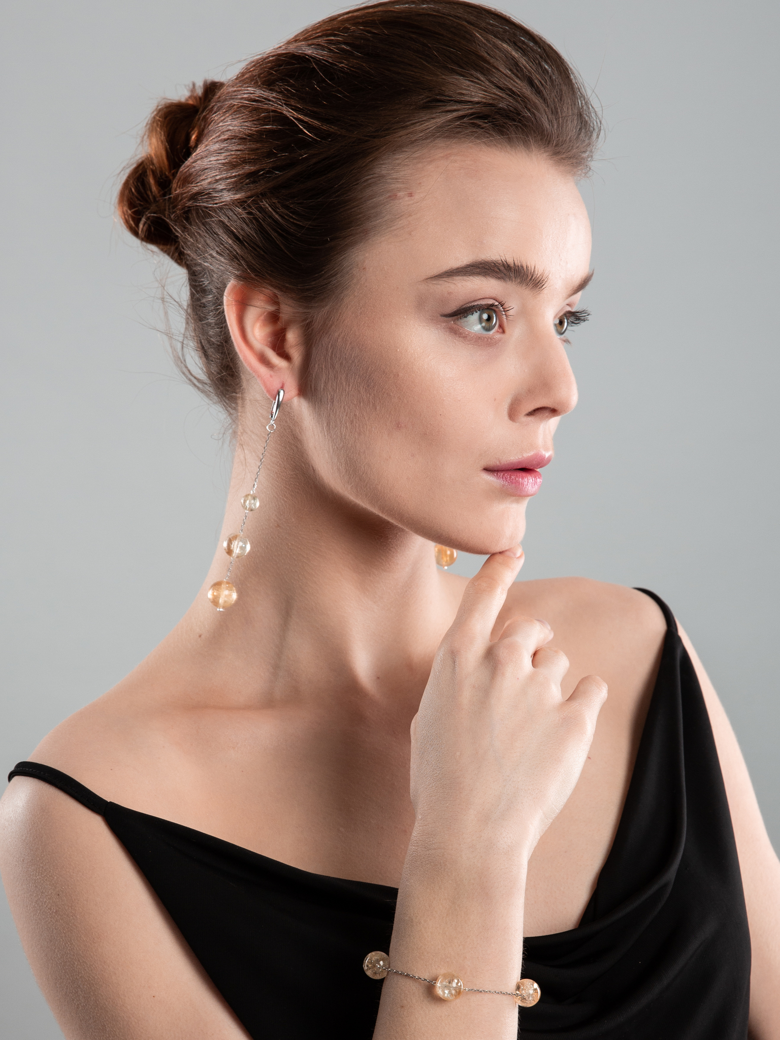 Серьги асимметричные из цитрина