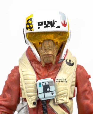 Фигурка Пилот Илло Эсти Пробуждение силы Black Series