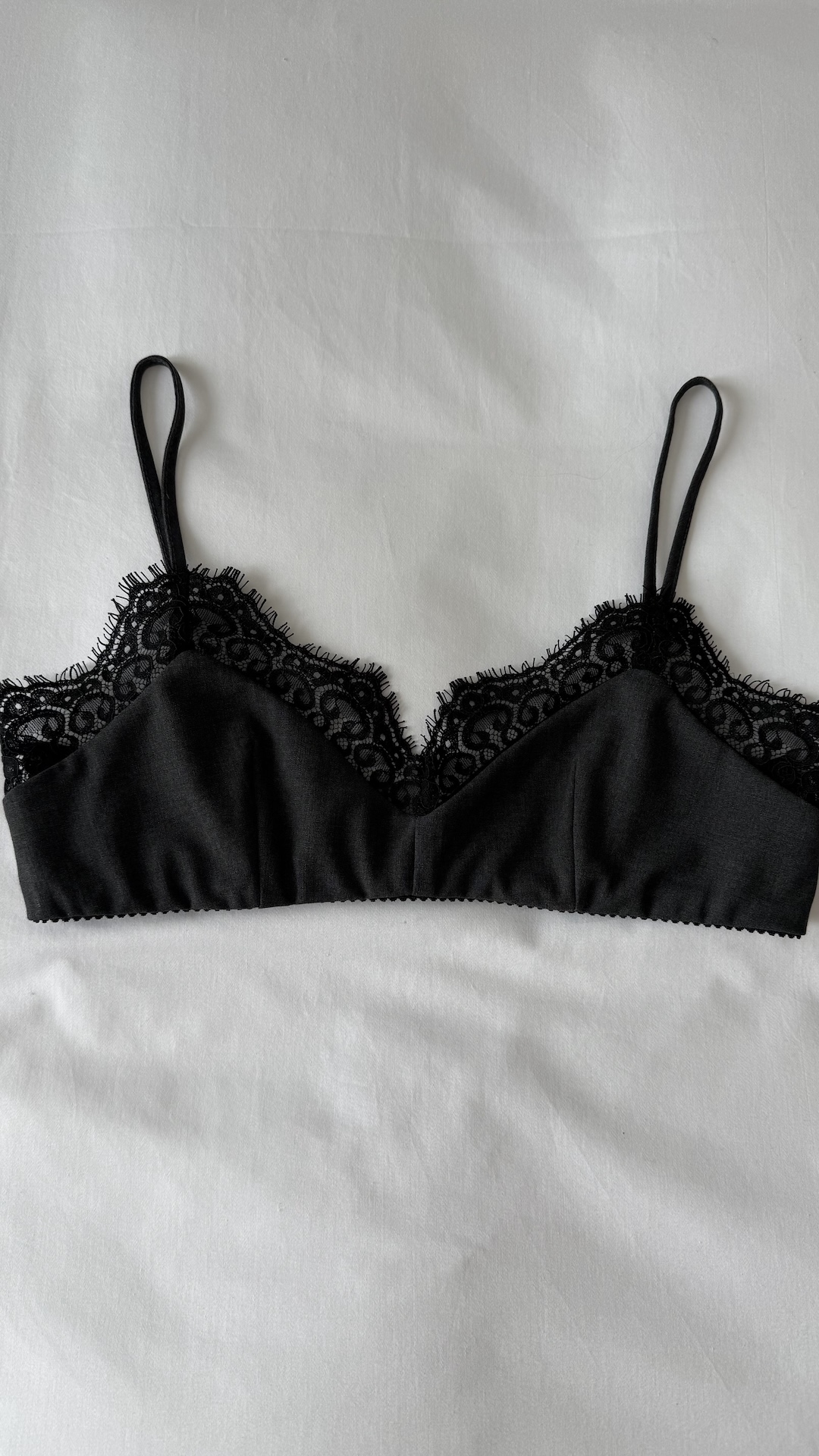 Лиф из костюмной ткани с кружевом