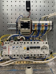 Шкаф уличный всепогодный укомплектованный напольный ЦМО ШТВ-2-Т1-MC1, IP54, 12U, 700х1000х900 мм (ВхШхГ), дверь: металл, цвет: серый, (ШТВ-2-12.10.9-4