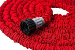 Шланг для воды растягивающийся QUATTRO ELEMENTI  15 метров, латекс, + Пистолет поливочный (241-239) (Арт. 241-239)