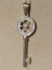 Ключик (кулон из серебра)