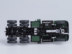 YaAZ-210D road tractor green Start Scale Models (SSM) 1:43