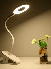 Настольная светодиодная лампа с прищепкой Yeelight J1 YLTD10YL Светильник Yeelight Настольная светодиодная лампа с прищепкой Yeelight J1 YLTD10YL