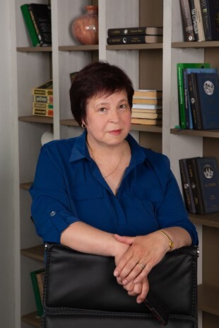 психолог консультант Лобач Юлия Николаевна