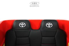 Toyota LAND CRUISER 300 4WD L999LL  (лицензионная модель)