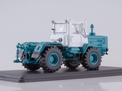 Tractor T-150K white-green 1:43 Start Scale Models (SSM)