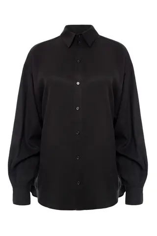 “Ruby's shirt” Классическая рубашка свободного кроя.