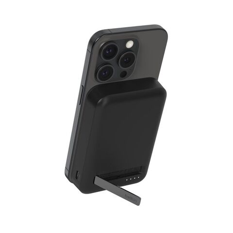 Внешний аккумулятор Belkin BoostСharge Pro Magnetic Power Bank 10000mAh USB-C Qi2 15W с подставкой, черный