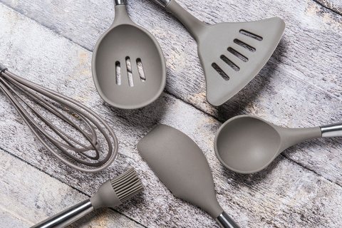Лопатка для рыбы с отверстиями 32,5см Studio