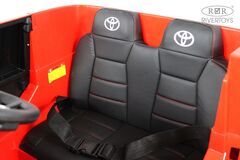 Toyota LAND CRUISER 300 4WD L999LL  (лицензионная модель)