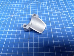 Зажим DDE GBS430R штанги левый, фикс. в корпусе сцепления