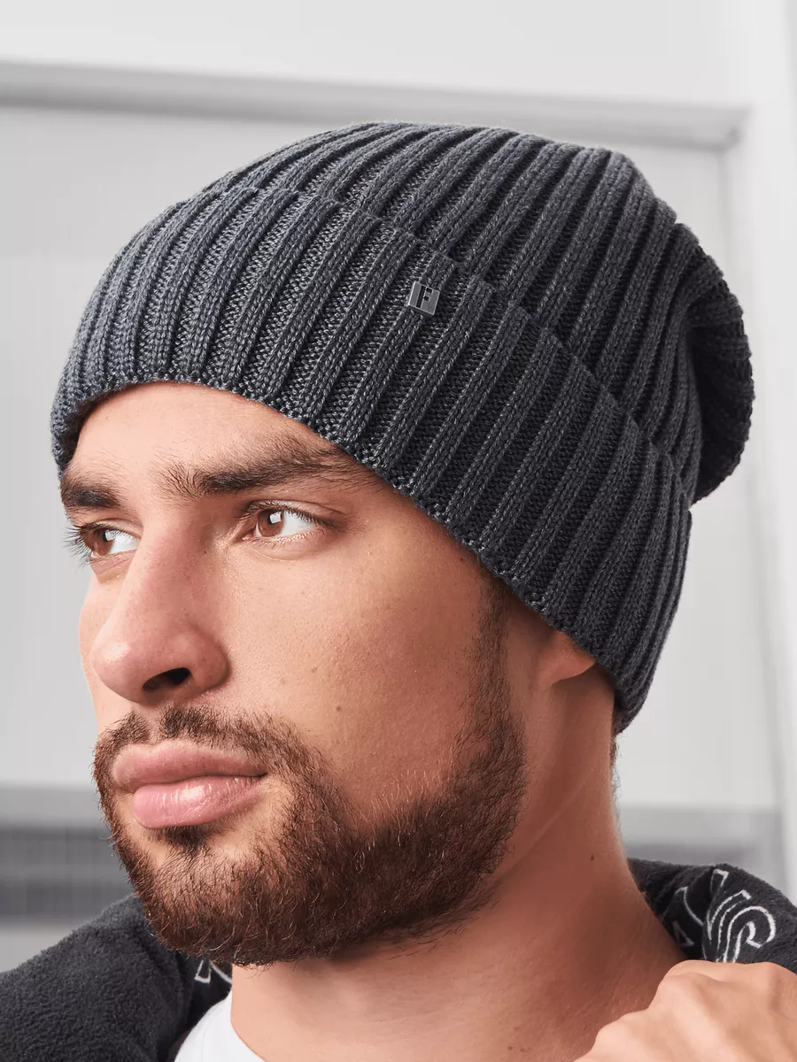 Шапка зимняя на флисе вязаная бини