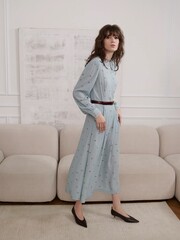 Платье голубое миди