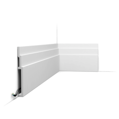 Плинтус SX181