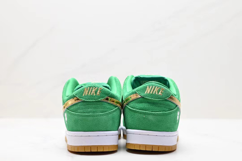 Nike SB Dunk Low 'St. Patrick’s Day' 