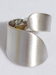 Локон С (кольцо из серебра)