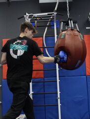 Боксерская груша PREMIUM GEL Filippov. Кожа 65см/50см/75-80кг, коричневый