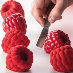 Силиконовая форма для пирожных "Малина ягода" 6 ячеек