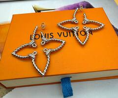 Серьги ЦВЕТОК ажурные style by LV