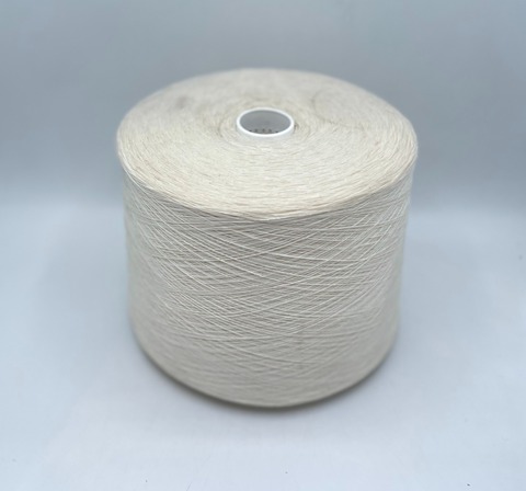 Olimpias (пр.Италия),art- Eos, 1/1530 1530м/100гр, 80% Меринос, 20% Полиамид, цвет-Молочный(a600/8501),арт-36006