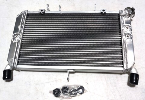 Радиатор для Yamaha MT-09, FJ-09, FZ-09, XSR 900 2014-2020 г