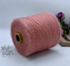 Пушистая пряжа для паутинок