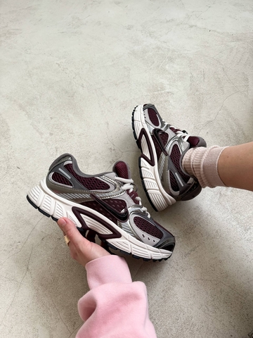Nike V5 RNR